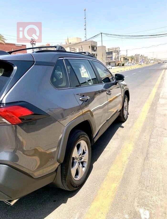 تويوتا راف 4